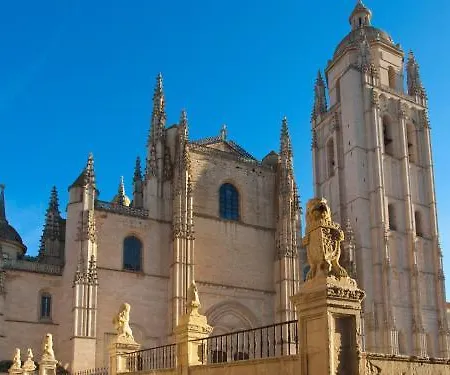 Refitoleria Apartman *